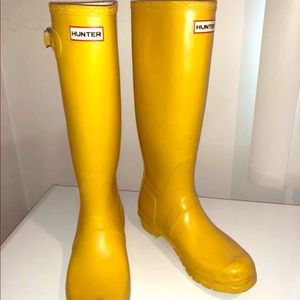 HUNTER Rain Boot “Original Tall”